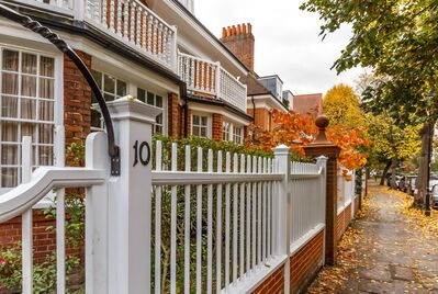 Increase your kerb appeal this autumn
