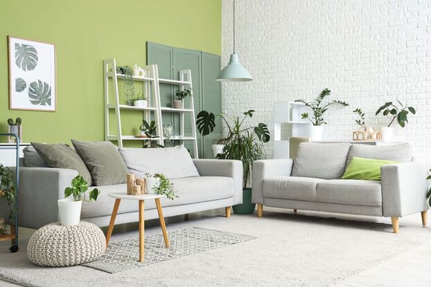 What are the pros and cons of furnishing your rental property? 