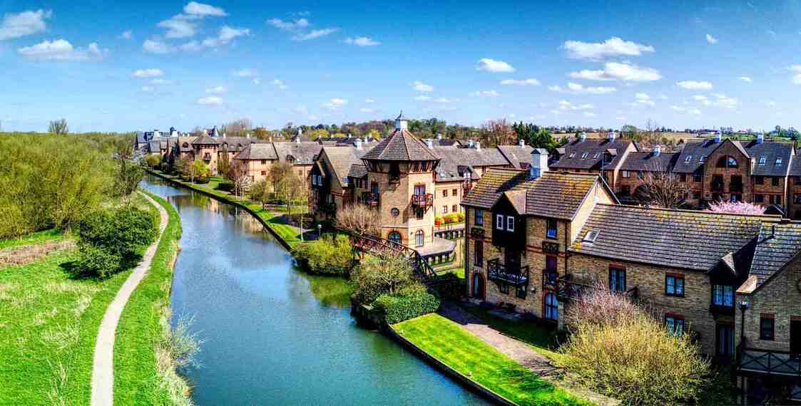 Lawrence Moorings riverside development in Sawbridgeworth