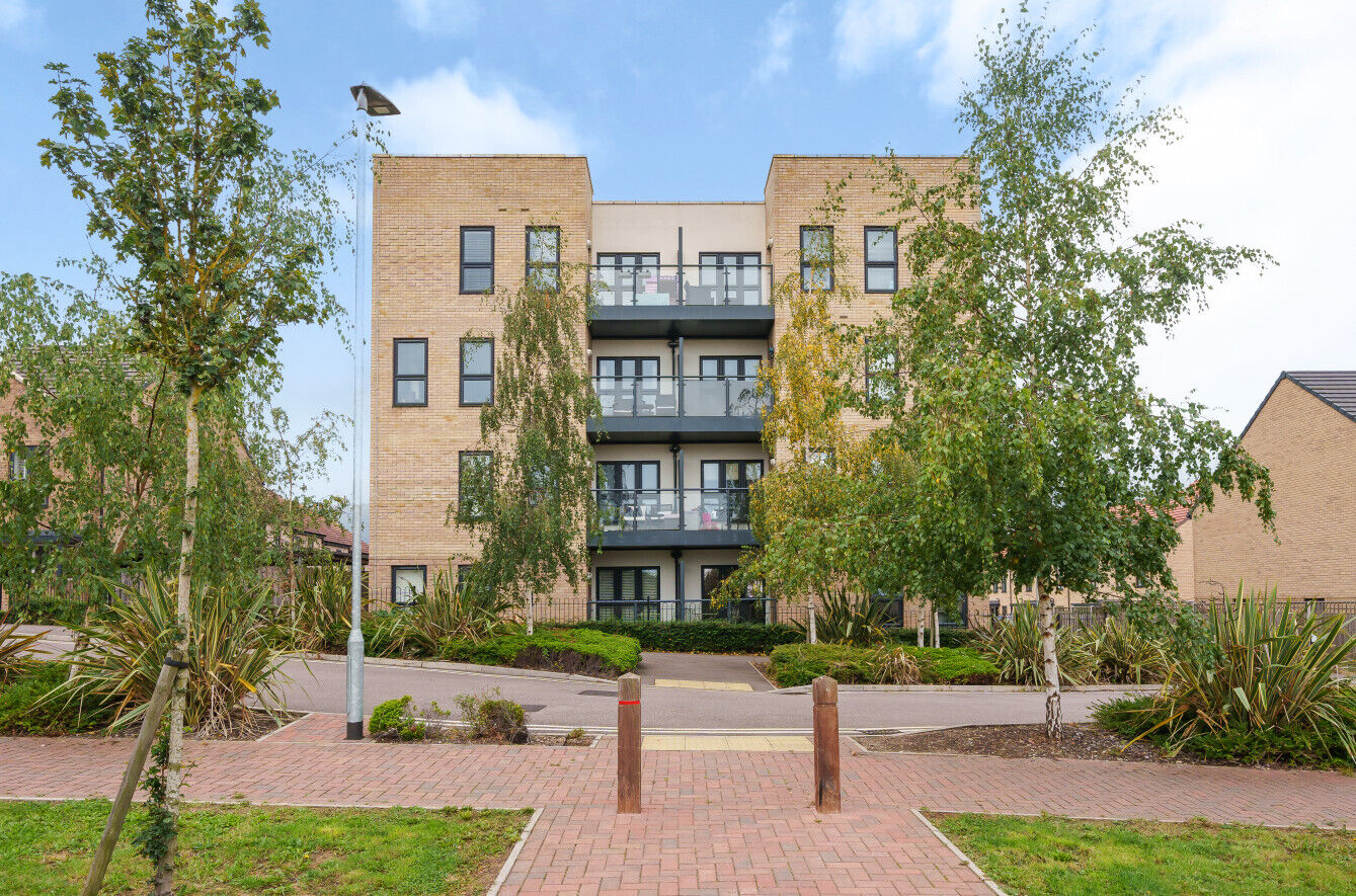 1 bedroom  flat for sale Iceni Square, Harlow, CM18, main image