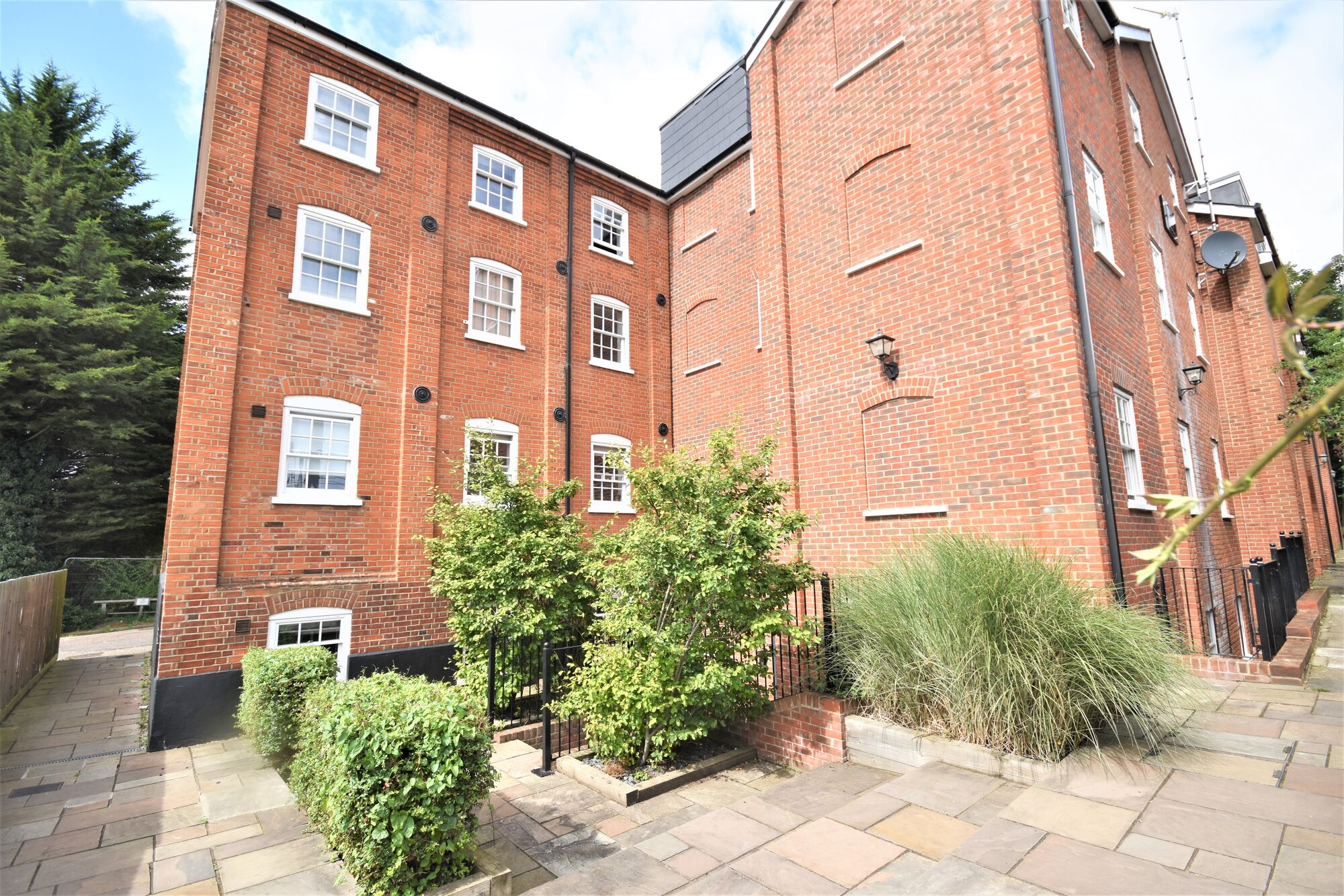 2 bedroom  flat to rent, Available from 31/05/2024 Flat 1 The Old Mill, Wendens Ambo, CB11, main image