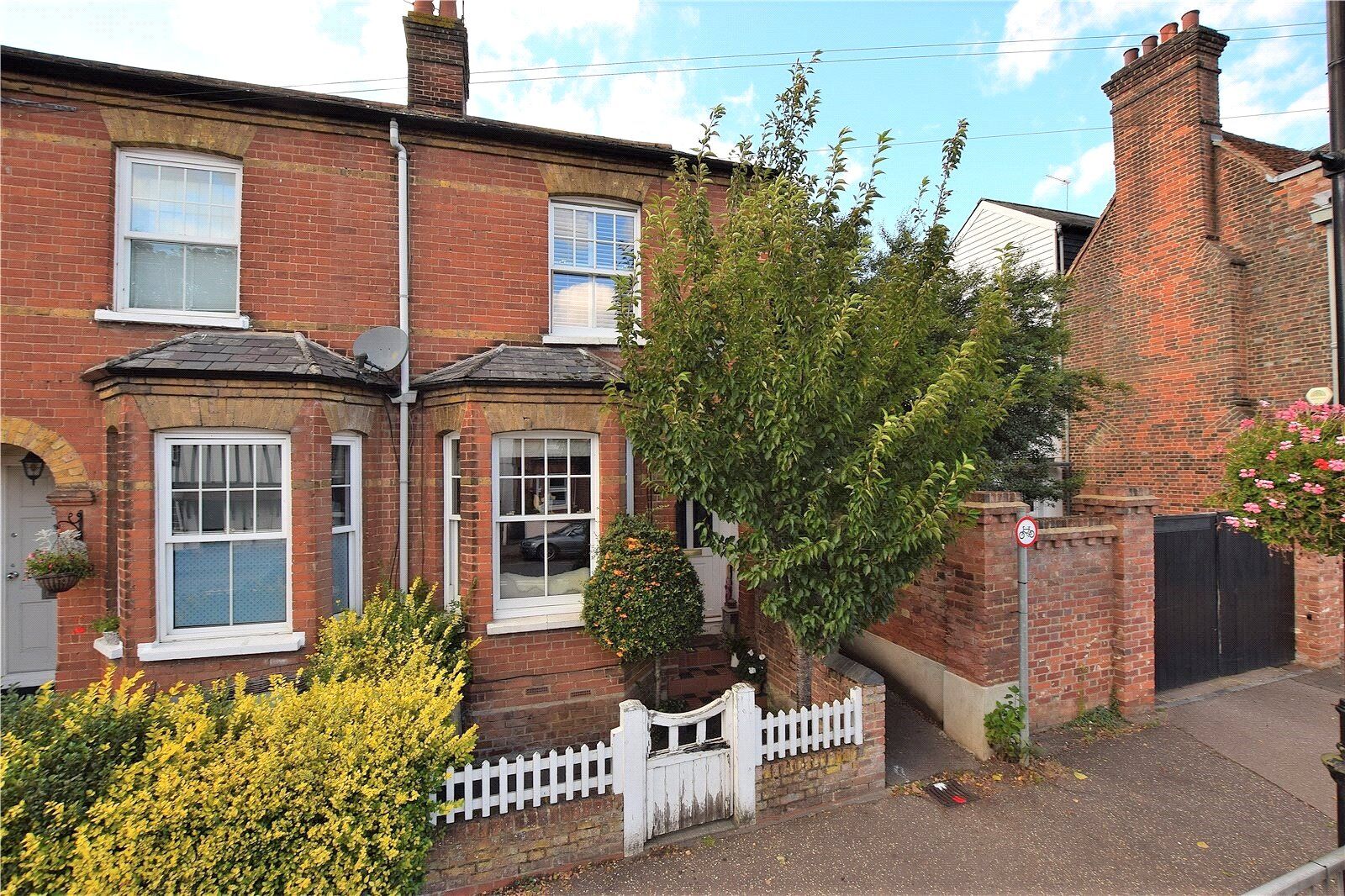2 bedroom end terraced house for sale Lower Street, Stansted, CM24, main image