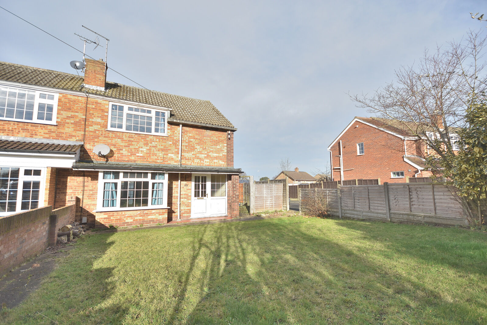 3 bedroom  house to rent, Available now Heath Row, Bishops Stortford, CM23, main image