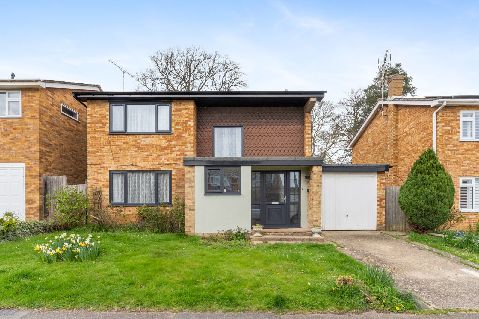 3 bedroom detached house for sale Rainsford Road, Stansted, CM24, main image