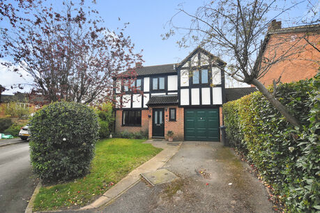 4 bedroom detached house to rent, Available from 07/05/2024