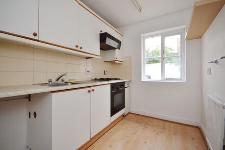 1 bedroom  flat to rent, Available from 25/05/2024