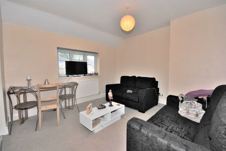 1 bedroom  flat to rent, Available from 21/06/2024