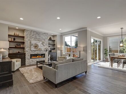 Nice living and dining area in new home 